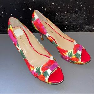 Audrey Brooke women’s floral canvas peep toe heals size 9 1/2